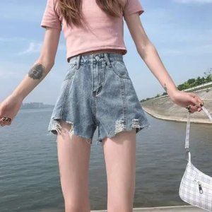 Denim shorts female